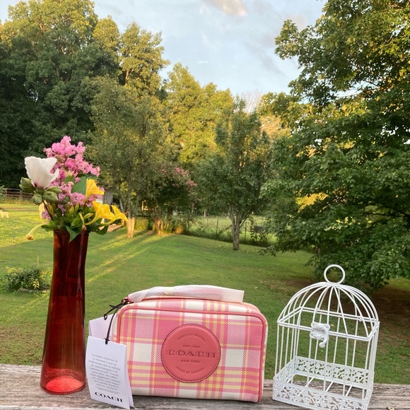 Coach Accessories - Coach Dempsey Boxy cosmetic 20 with Garden plaid print with Coach patch.
